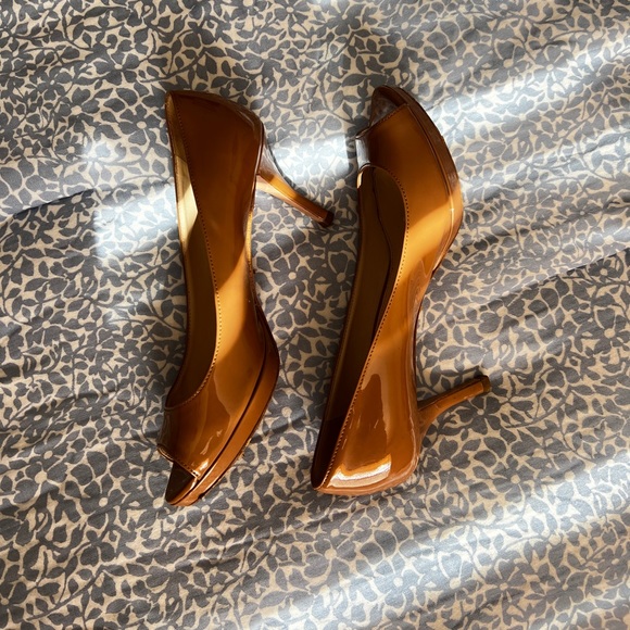 Prada Patent Leather Heels - Picture 3 of 5